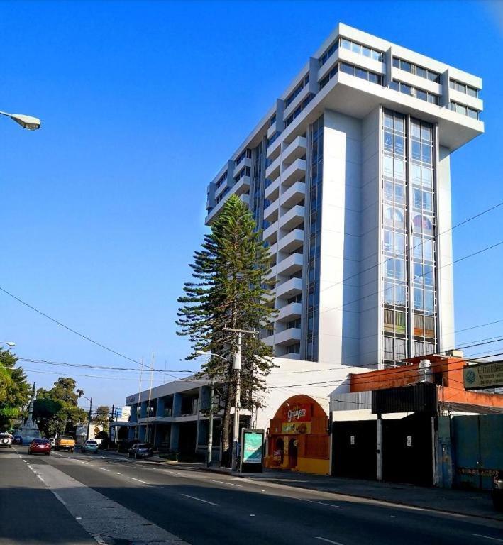 Apartamento Avenida Reforma Ciudad De Guatemala Extérieur photo
